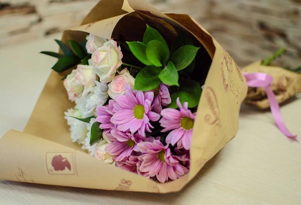 Букет цветов из: Розы и Хризантемы в Прямицыно