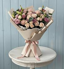 Букет цветов из:  Розы и Лизиантусы в Прямицыно