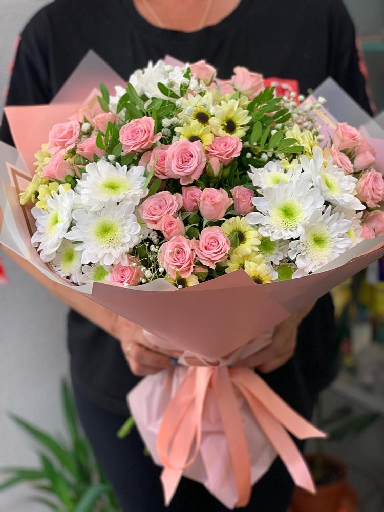 Букет цветов из: Розы и Хризантемы в Прямицыно