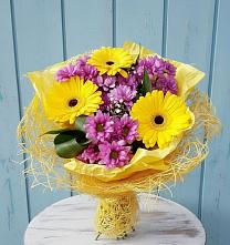 Букет цветов из:  Хризантемы и Герберы в Прямицыно