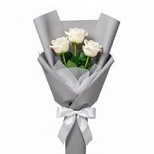 Букет 3 белые розы в Прямицыно