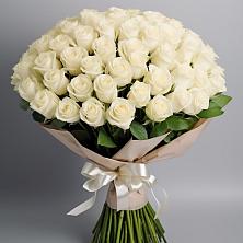 Букет 101 беля роза Белоснежка в Прямицыно