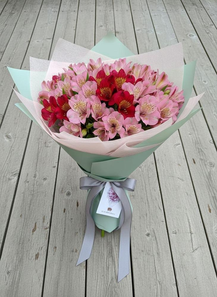 Букет цветов из: Альстромерии в Прямицыно