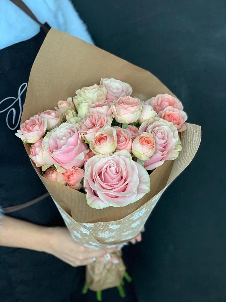 Букет цветов из: Хризантемы и Розы в Прямицыно