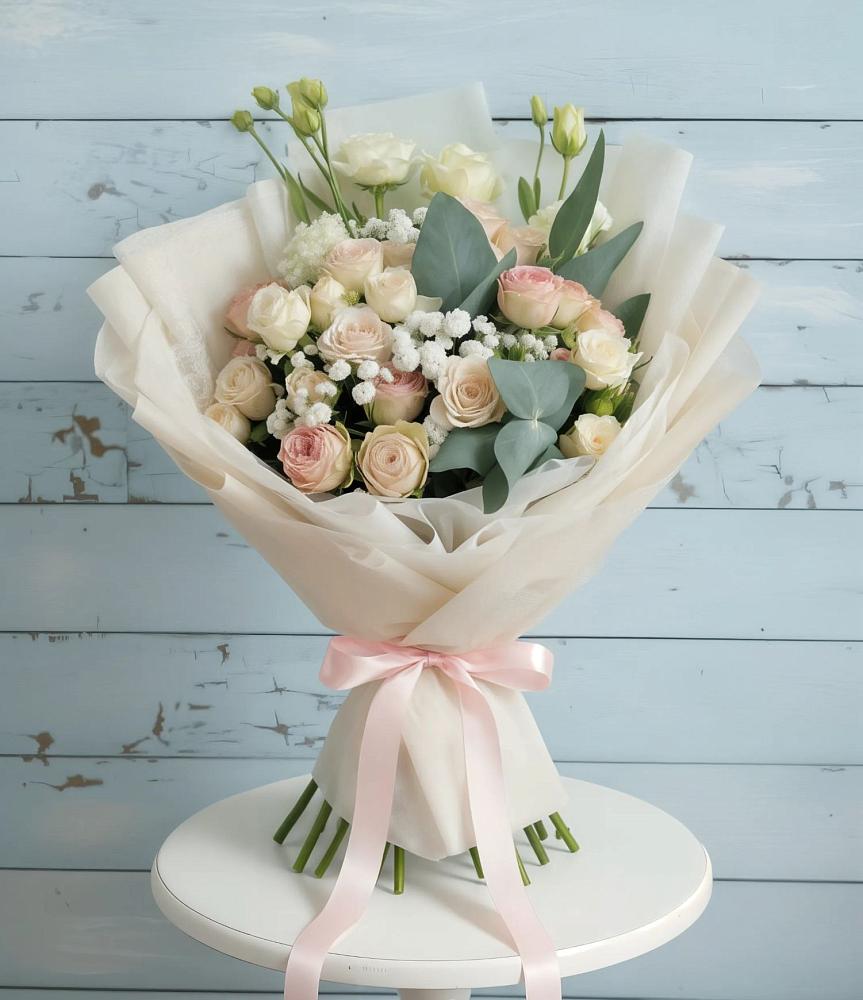 Букет цветов из: Розы и Лизиантусы в Прямицыно