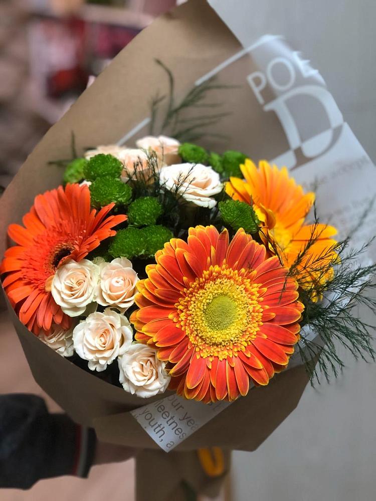 Букет цветов из: Герберы, Хризантемы и Розы в Прямицыно