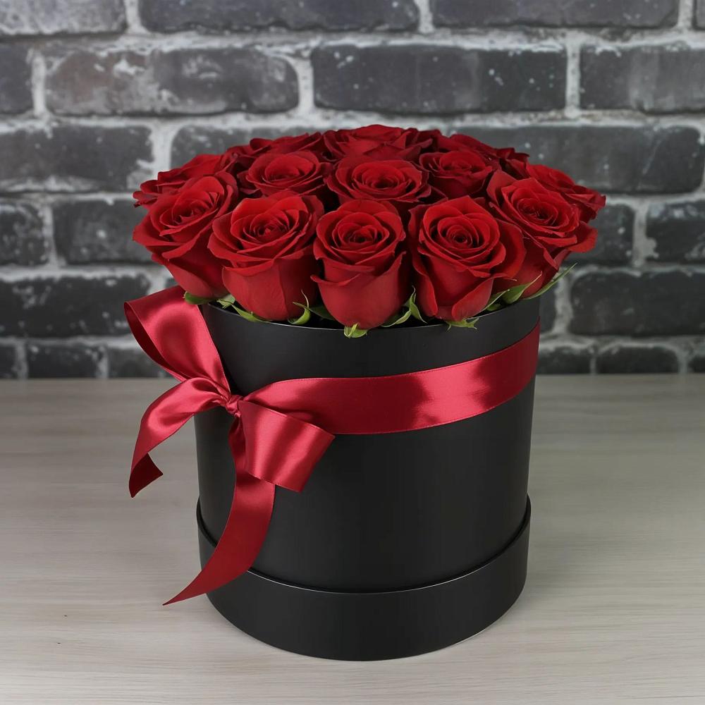 Цветочная композиция из Розы в шляпной коробке в Прямицыно