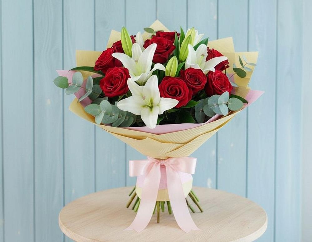 Букет цветов из: Лилии и Розы в Прямицыно